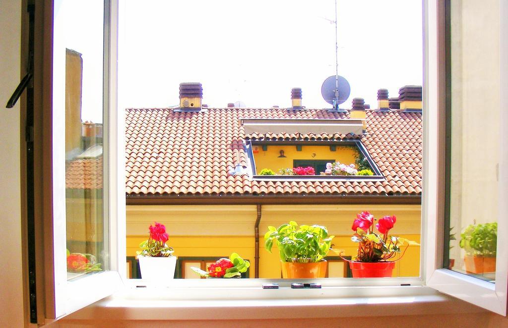 Ferienwohnung Casa Sarpi Mailand Zimmer foto